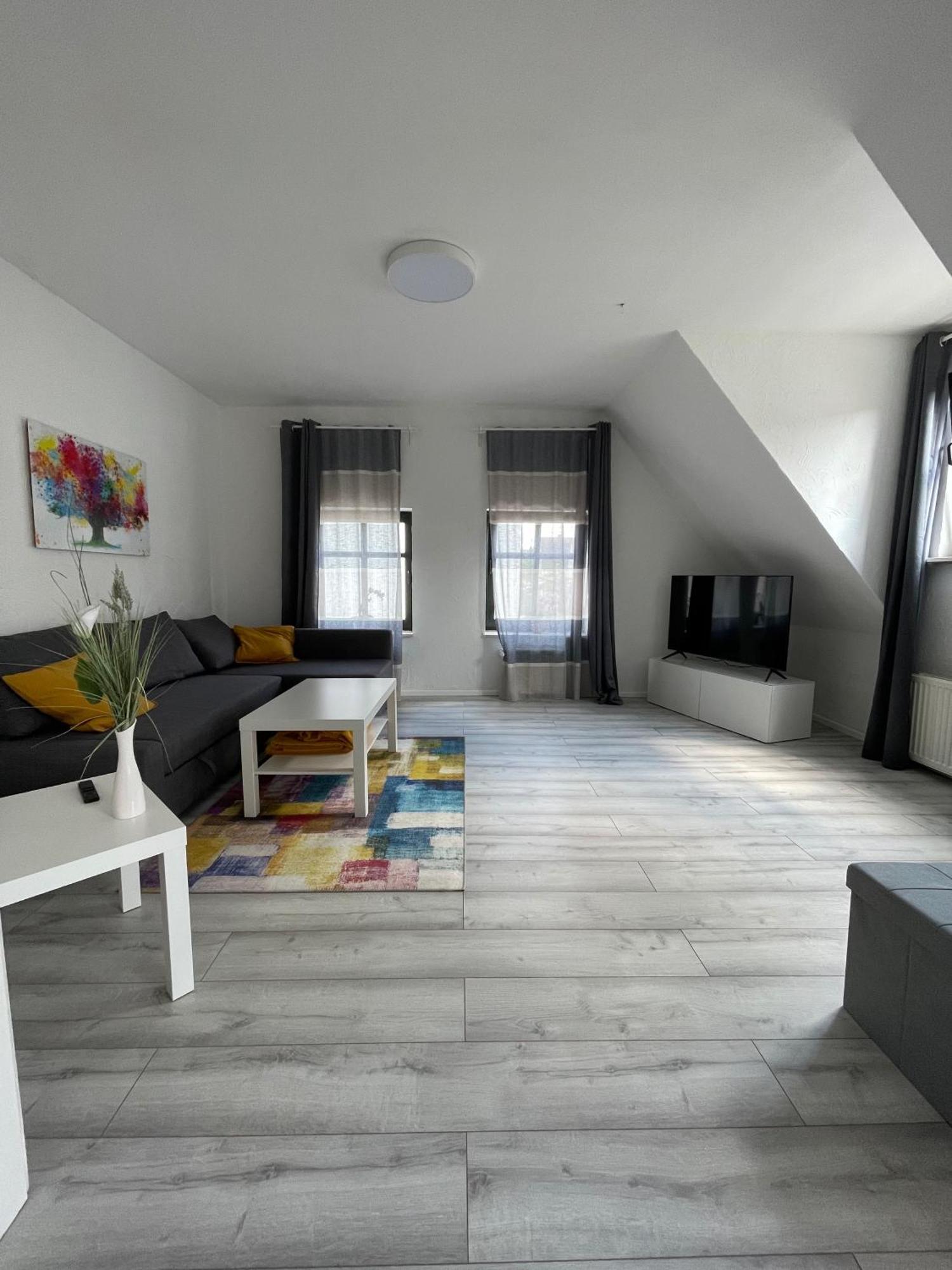 Ferienwohnung-goldener Winkel * Holzminden